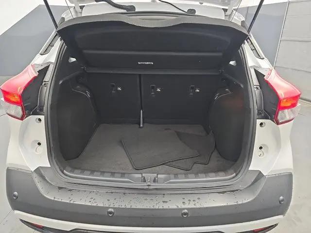 2020 Nissan Kicks SR Xtronic CVT