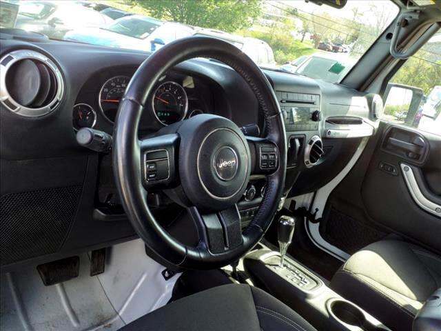 2017 Jeep Wrangler Sahara 4x4