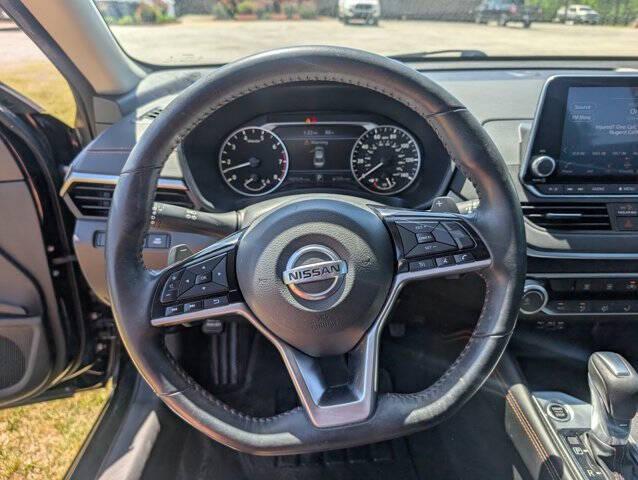 2021 Nissan Altima SR FWD