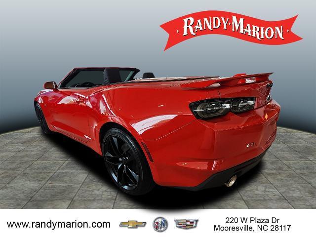 2023 Chevrolet Camaro RWD Convertible 2LT