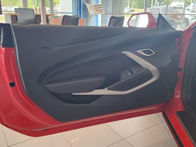 2023 Chevrolet Camaro RWD Convertible 2LT