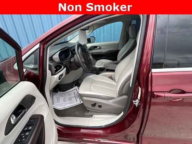 2020 Chrysler Voyager LXI