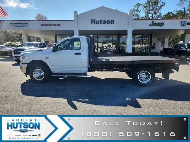 2023 RAM Ram 3500 Chassis Cab RAM 3500 TRADESMAN CHASSIS REGULAR CAB 4X4 84 CA