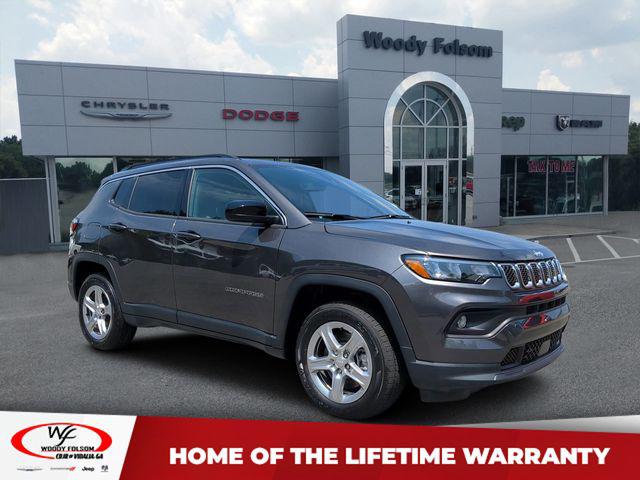 2023 Jeep Compass COMPASS LATITUDE 4X4