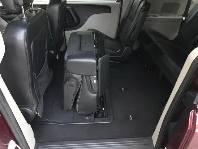 2020 Dodge Grand Caravan SXT