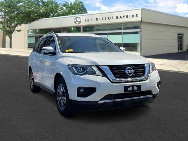 2020 Nissan Pathfinder SL 4WD [1]