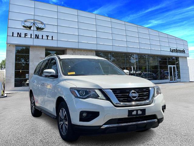 2020 Nissan Pathfinder SL 4WD [1]