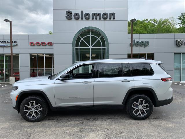 2023 Jeep Grand Cherokee GRAND CHEROKEE L LIMITED 4X4