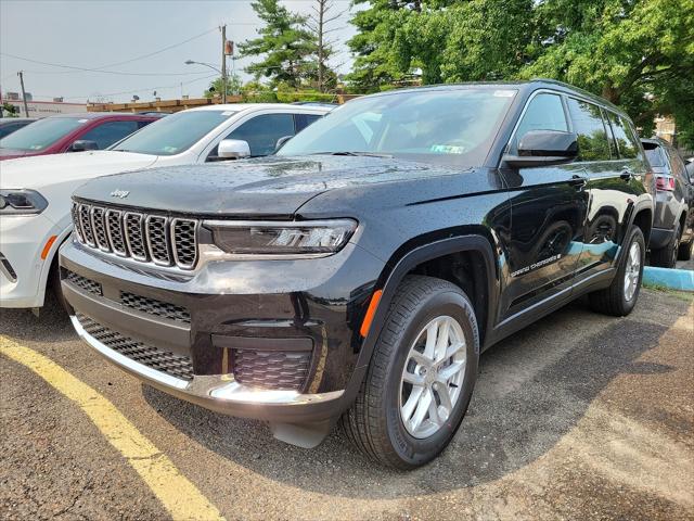 2023 Jeep Grand Cherokee GRAND CHEROKEE L LAREDO 4X4