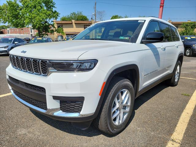 2023 Jeep Grand Cherokee GRAND CHEROKEE L LAREDO 4X4