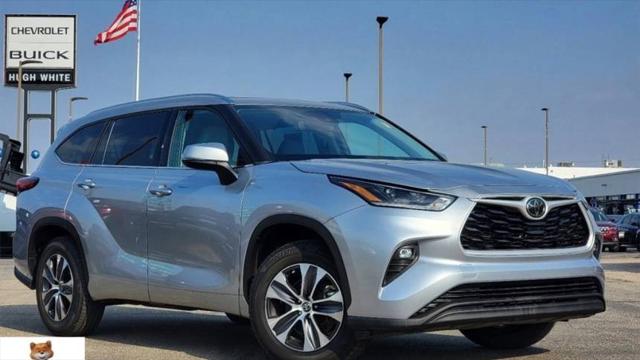 2021 Toyota Highlander XLE for sale near Lancaster, OH