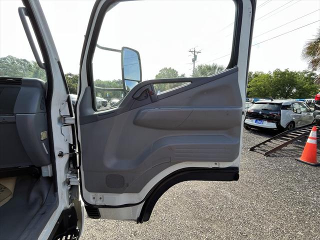 2010 Mitsubishi Fuso FE