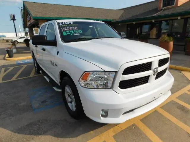 2019 Ram 1500 Classic Tradesman Quad Cab 4x2 64 Box for sale in HOUSTON, TX