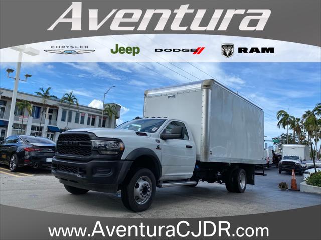 2023 RAM Ram 5500 Chassis Cab RAM 5500 TRADESMAN CHASSIS REGULAR CAB 4X4 108 CA