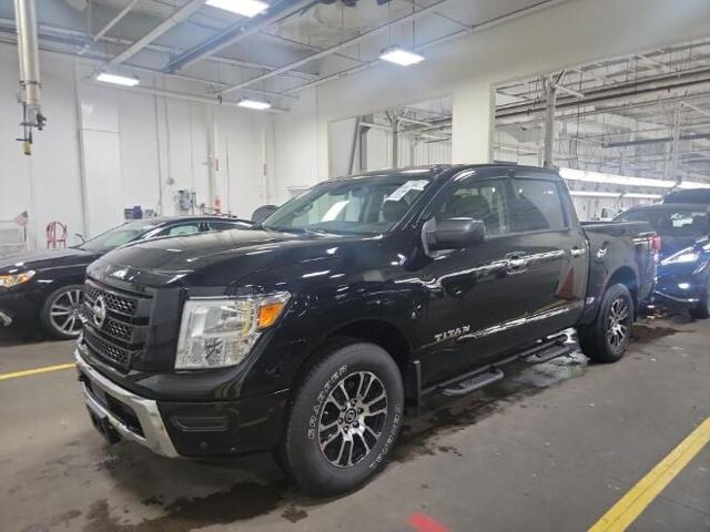 2021 Nissan Titan Crew Cab SV 4x4
