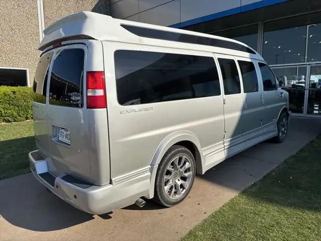 2022 Chevrolet Express Cargo Van RWD 2500 Extended Wheelbase WT