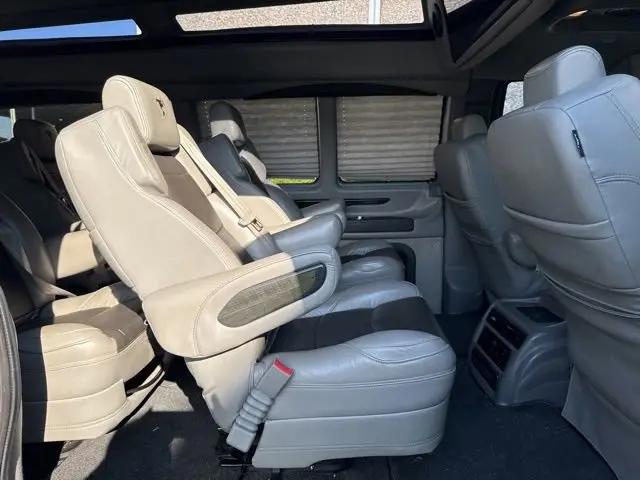 2022 Chevrolet Express Cargo Van RWD 2500 Extended Wheelbase WT