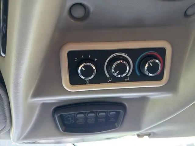 2022 Chevrolet Express Cargo Van RWD 2500 Extended Wheelbase WT