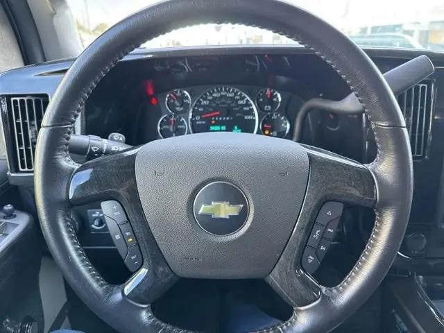 2022 Chevrolet Express Cargo Van RWD 2500 Extended Wheelbase WT