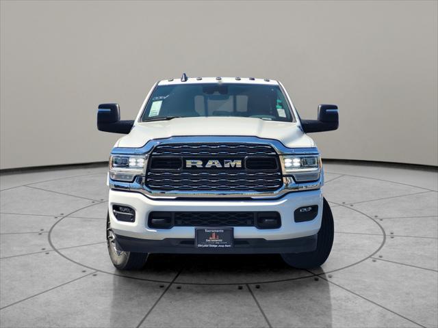 2023 RAM Ram 3500 Chassis Cab RAM 3500 LIMITED CREW CAB CHASSIS 4X4 60 CA