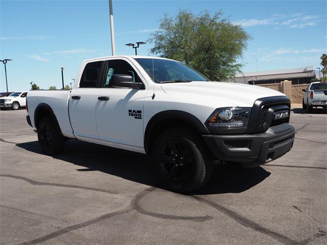 2023 RAM Ram 1500 Classic RAM 1500 CLASSIC WARLOCK QUAD CAB 4X4 64 BOX