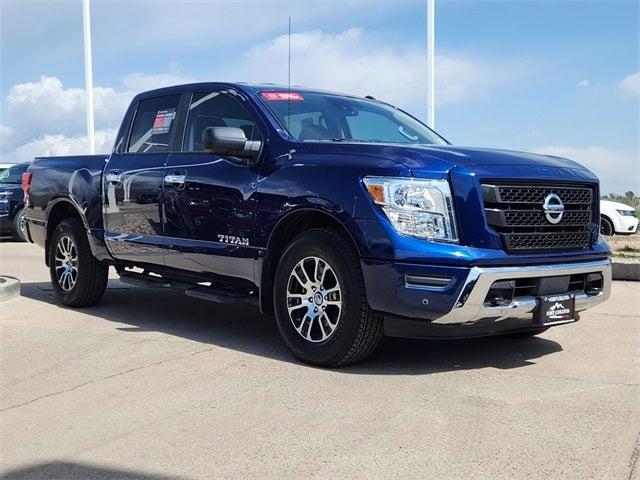 2021 Nissan TITAN Crew Cab SV 4x4 2021 Nissan TITAN Crew Cab SV 4x4
