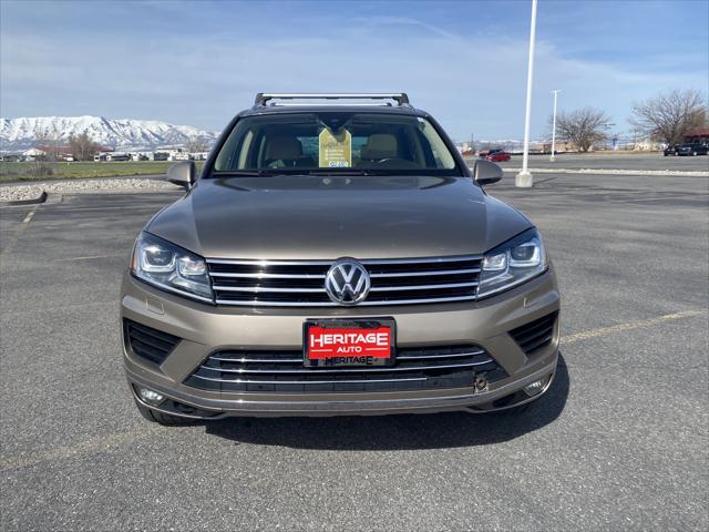 2016 Volkswagen Touareg VR6 Lux