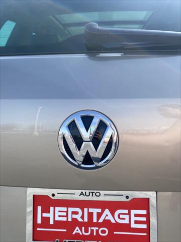 2016 Volkswagen Touareg VR6 Lux