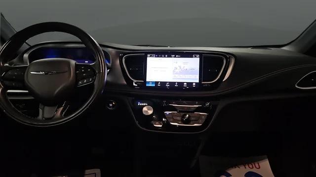 2022 Chrysler Pacifica Hybrid Touring L