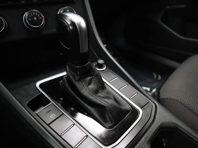 2019 Volkswagen Jetta 1.4T R-Line