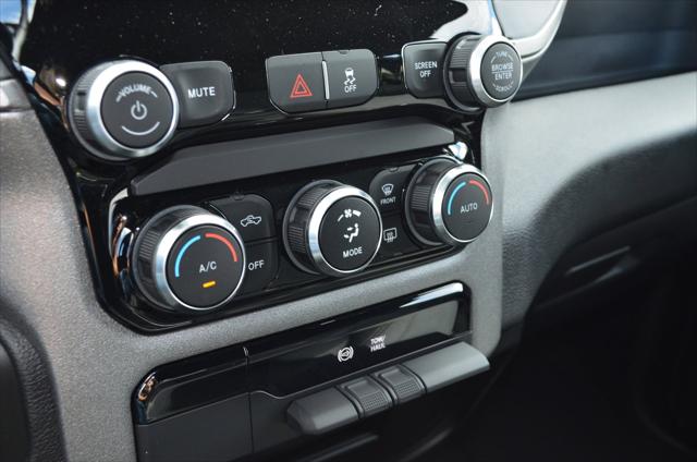 2023 RAM Ram 2500 RAM 2500 TRADESMAN CREW CAB 4X4 64 BOX