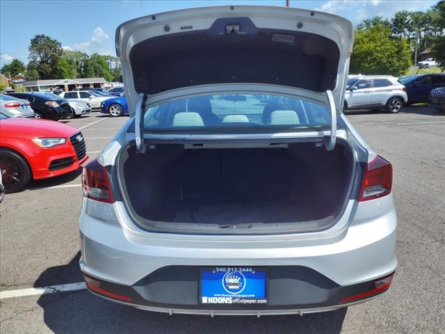 2019 Hyundai Elantra SE