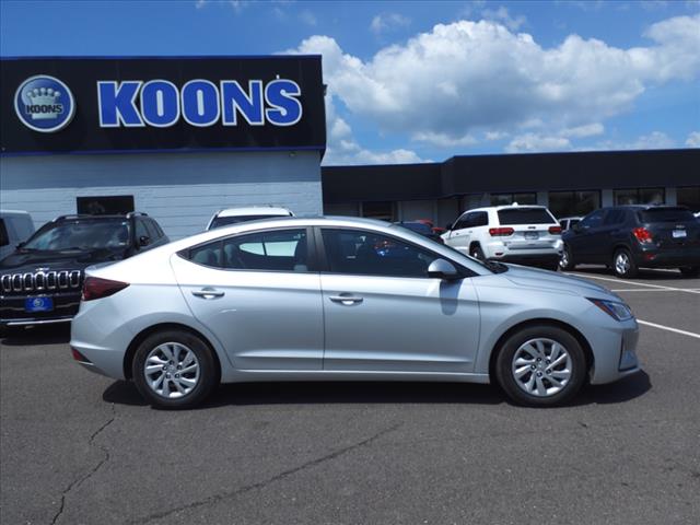2019 Hyundai Elantra SE