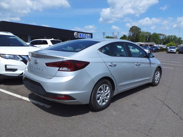 2019 Hyundai Elantra SE