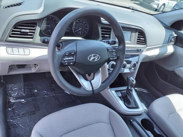 2019 Hyundai Elantra SE