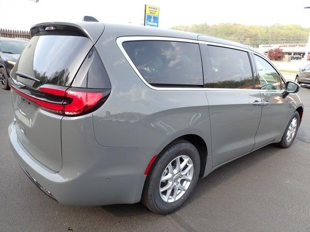 2023 Chrysler Pacifica PACIFICA TOURING L