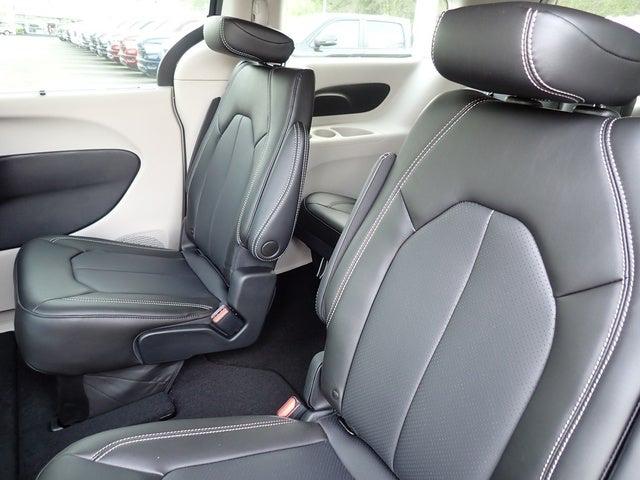 2023 Chrysler Pacifica PACIFICA TOURING L