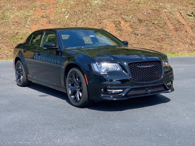 2023 Chrysler Chrysler 300 300S V8