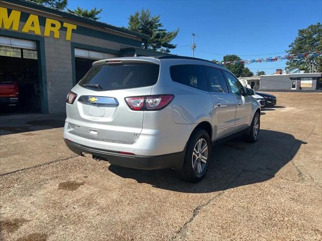 2017 Chevrolet Traverse 2LT