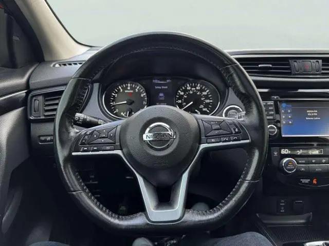 2017 Nissan Rogue Sport SL