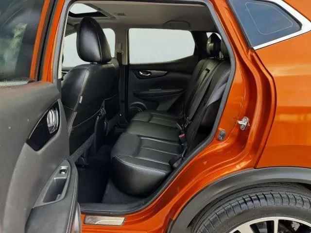 2017 Nissan Rogue Sport SL
