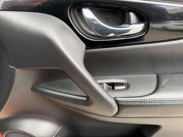 2017 Nissan Rogue Sport SL