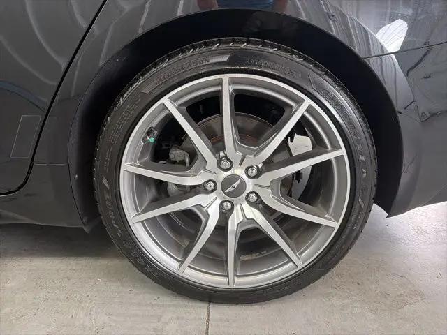 2023 Genesis G70 2.0T RWD