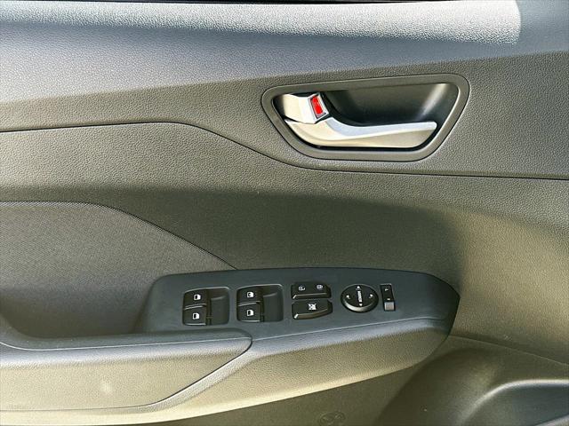 2021 Hyundai Accent SE