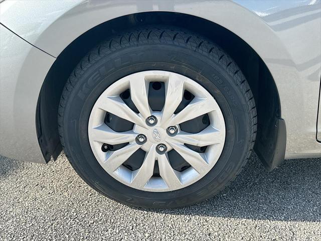 2021 Hyundai Accent SE