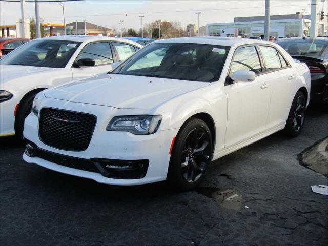 2023 Chrysler Chrysler 300 300S V8