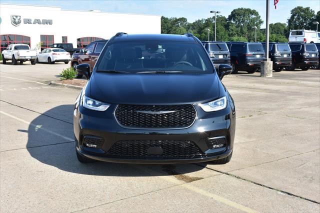 2023 Chrysler Pacifica PACIFICA LIMITED