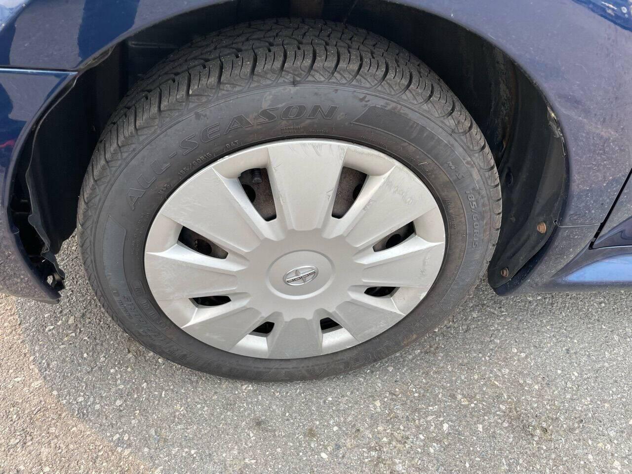 2006 Scion xA Base