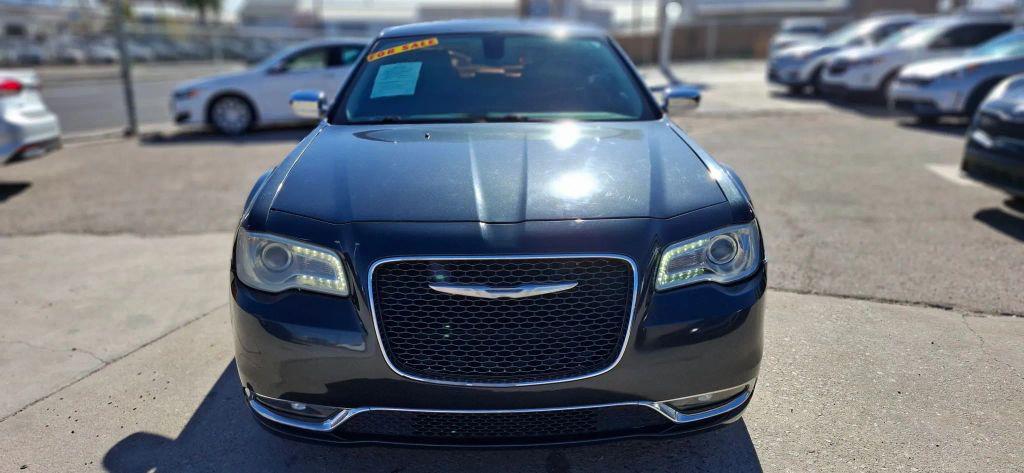 2016 Chrysler 300 300C