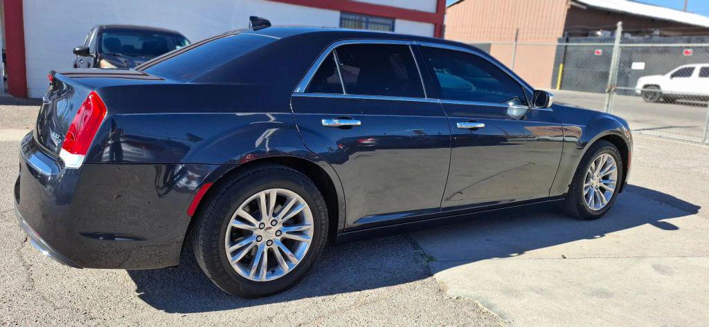 2016 Chrysler 300 300C